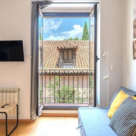 Flat In Barrio De Las Letras / Cervantes20 Madrid Exteriör bild