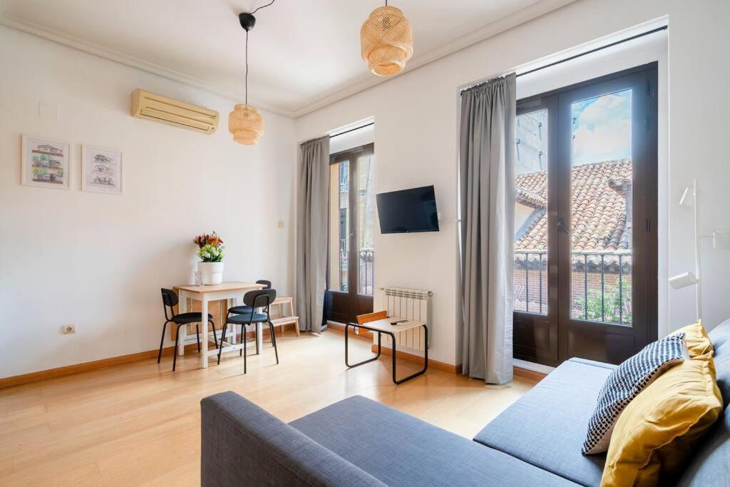 Flat In Barrio De Las Letras / Cervantes20 Madrid Exteriör bild